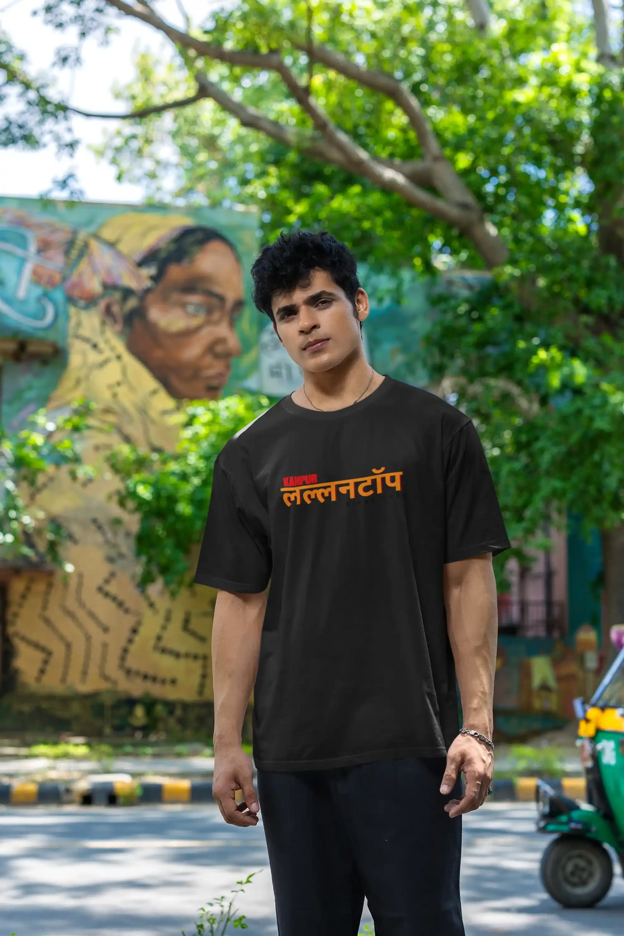 Lallantop Black Graphic T-Shirt